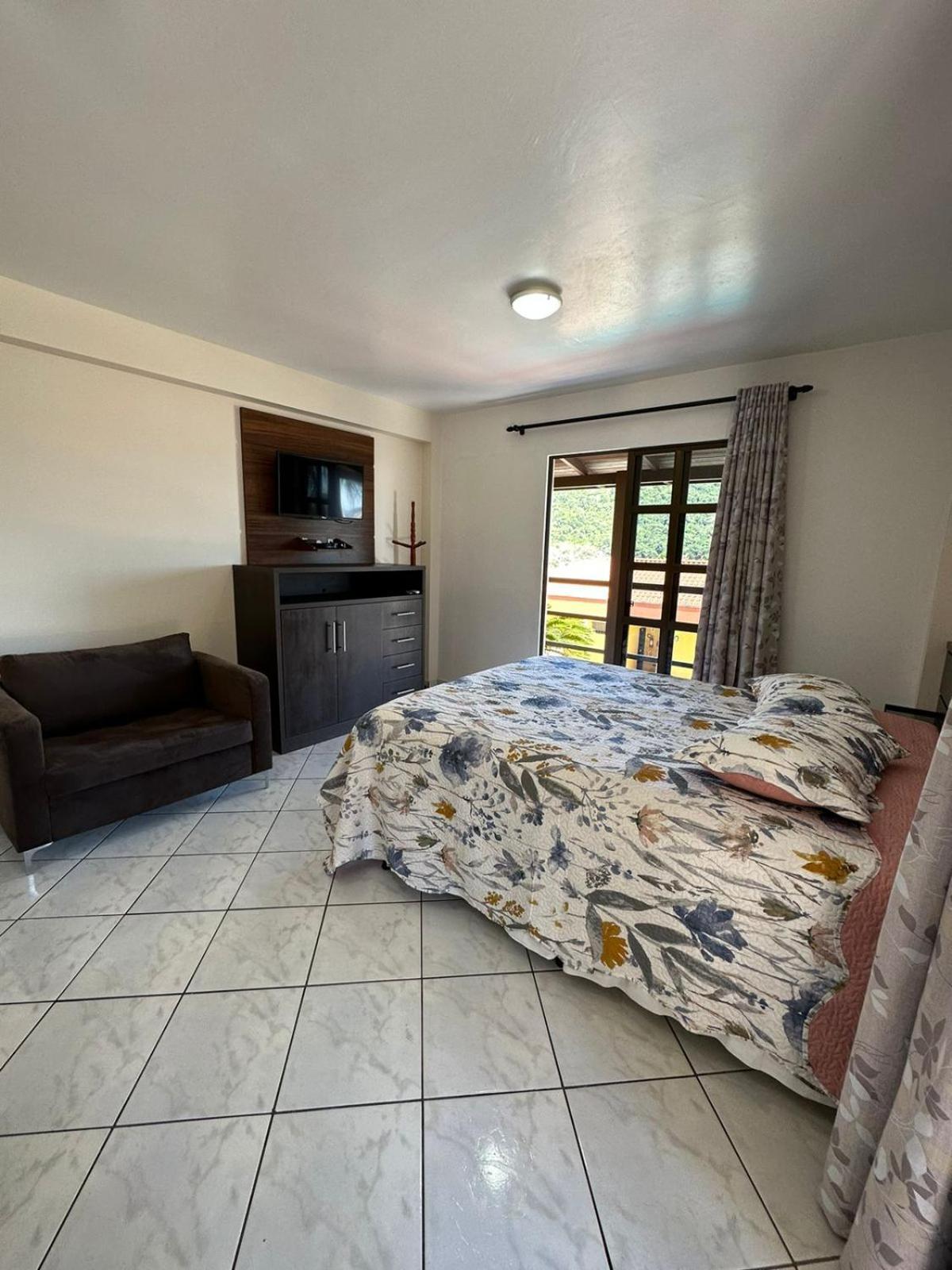 Residencial Vista Bela Lejlighed Bombinhas Eksteriør billede